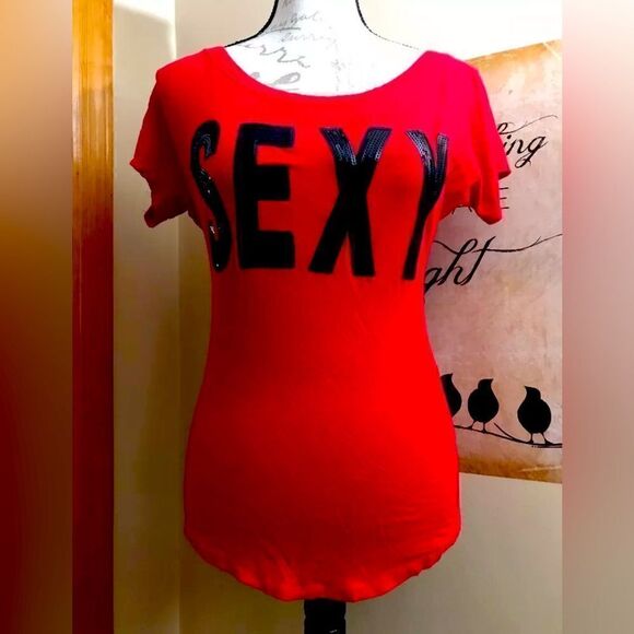 Geri C NY Women's Short Sleeve Red Black SEXY Sequin Short Slv Tee Top - Sz S/M - Picture 1 of 7